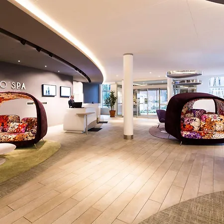 Novotel & Biarritz Hotel 4*