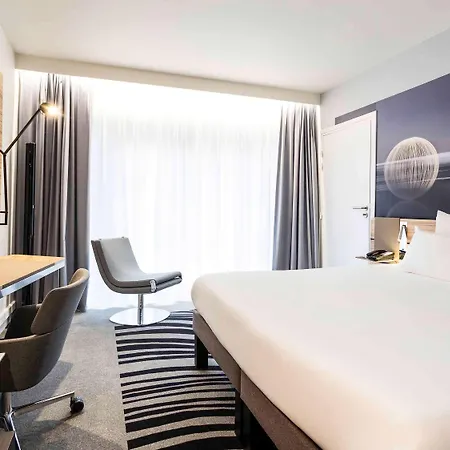 Novotel & Biarritz Hotel
