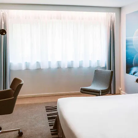 Novotel & Biarritz Hotel 4*