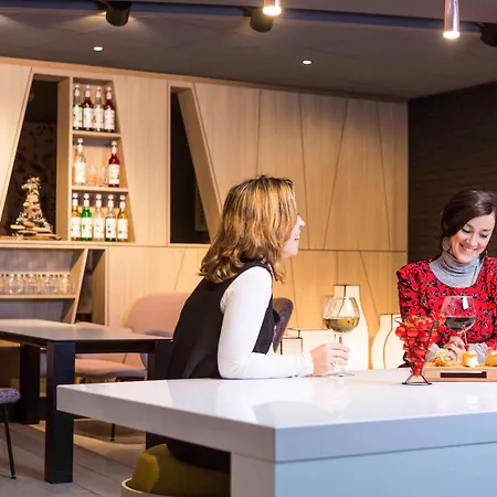 Hotel Novotel & Biarritz 4*