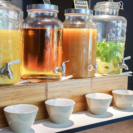 Novotel & Biarritz 4* אנגלה