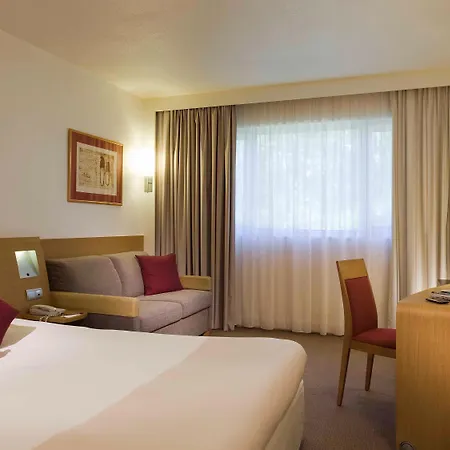 מלון Novotel & Biarritz אנגלה