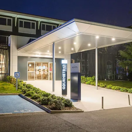 ホテル Novotel & Biarritz 4*
