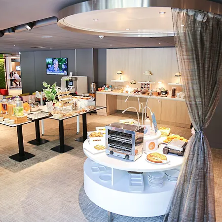 מלון Novotel & Biarritz אנגלה