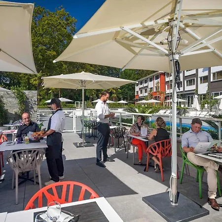 Novotel & Biarritz Hotel 4*