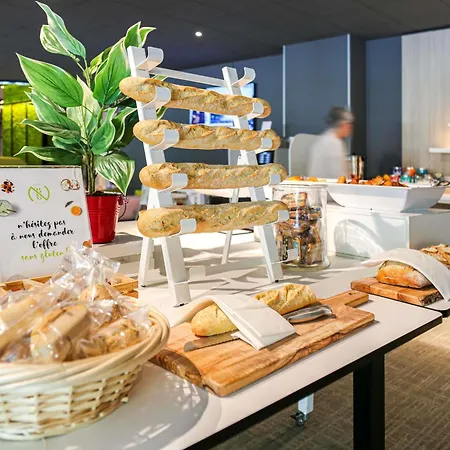 Novotel & Biarritz 호텔