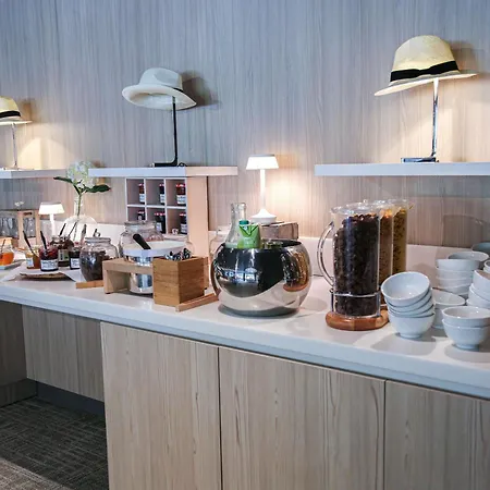 Novotel & Biarritz Szálloda