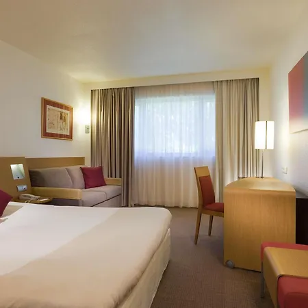 Novotel & Biarritz ホテル