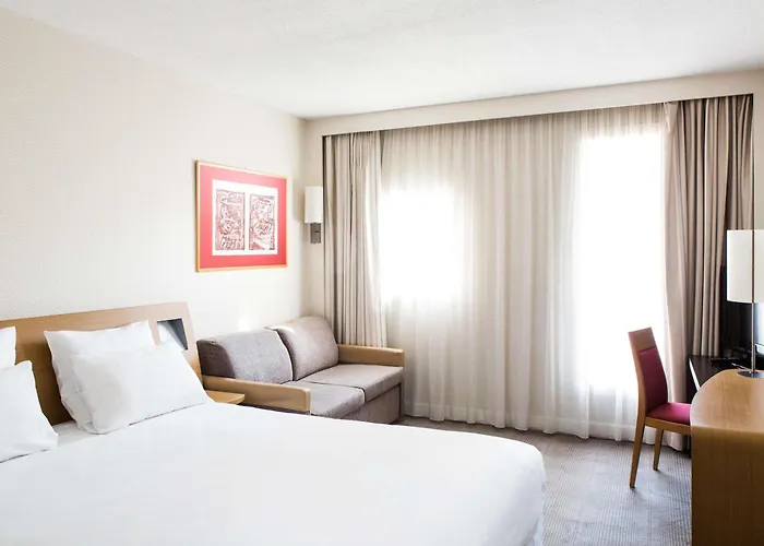 Novotel & Biarritz