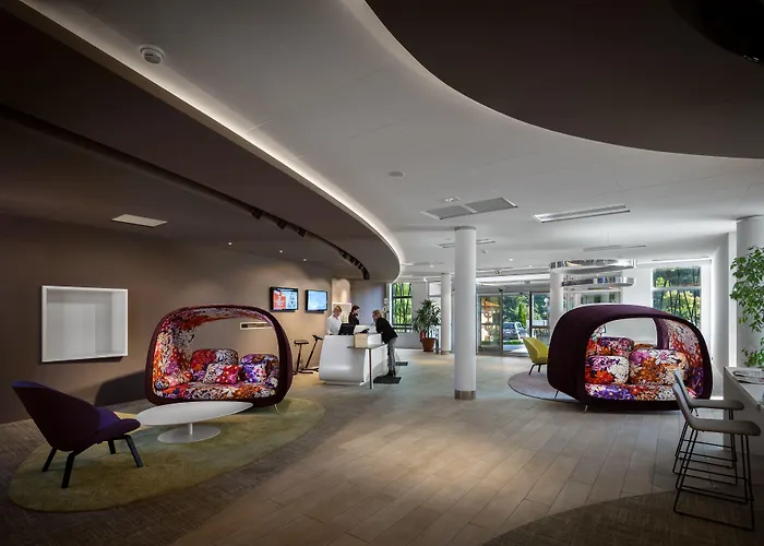 Novotel & Biarritz Hotel
