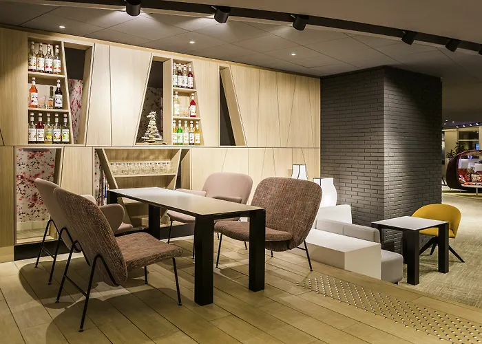 Novotel & Biarritz أنغليه